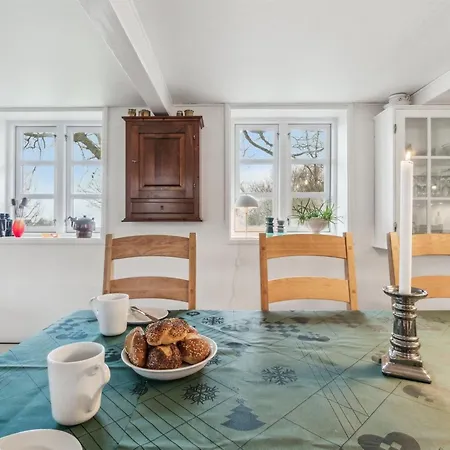 Bena - 2km From The Sea By Interhome * 内克瑟