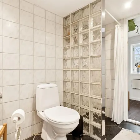 Bena - 2km From The Sea By Interhome Feriehus *